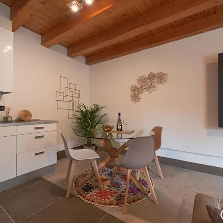 Place - Riva House Apartment Murano