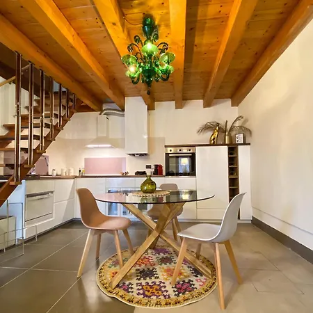 公寓 Riva House By Sleep In *